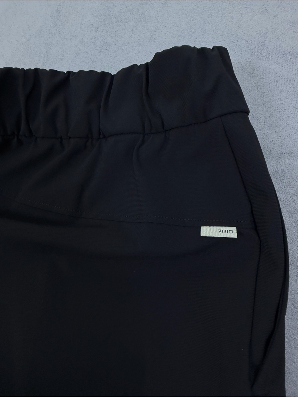 Vuori Miles Ankle Pant Black Women’s Stretch Pants - Picture 9 of 11